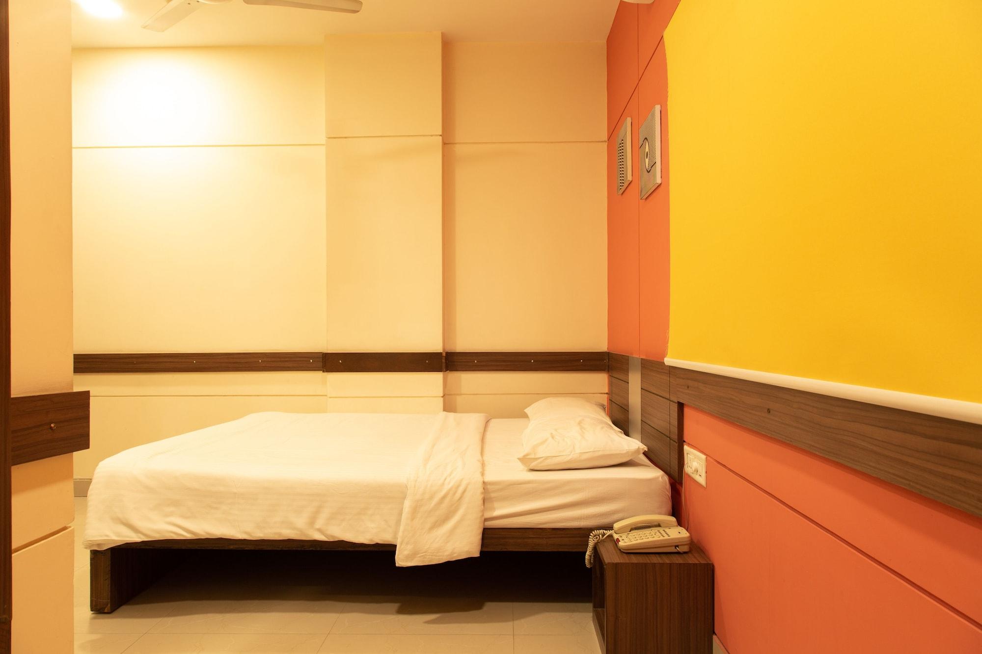 Tirupur Otel Dış mekan fotoğraf