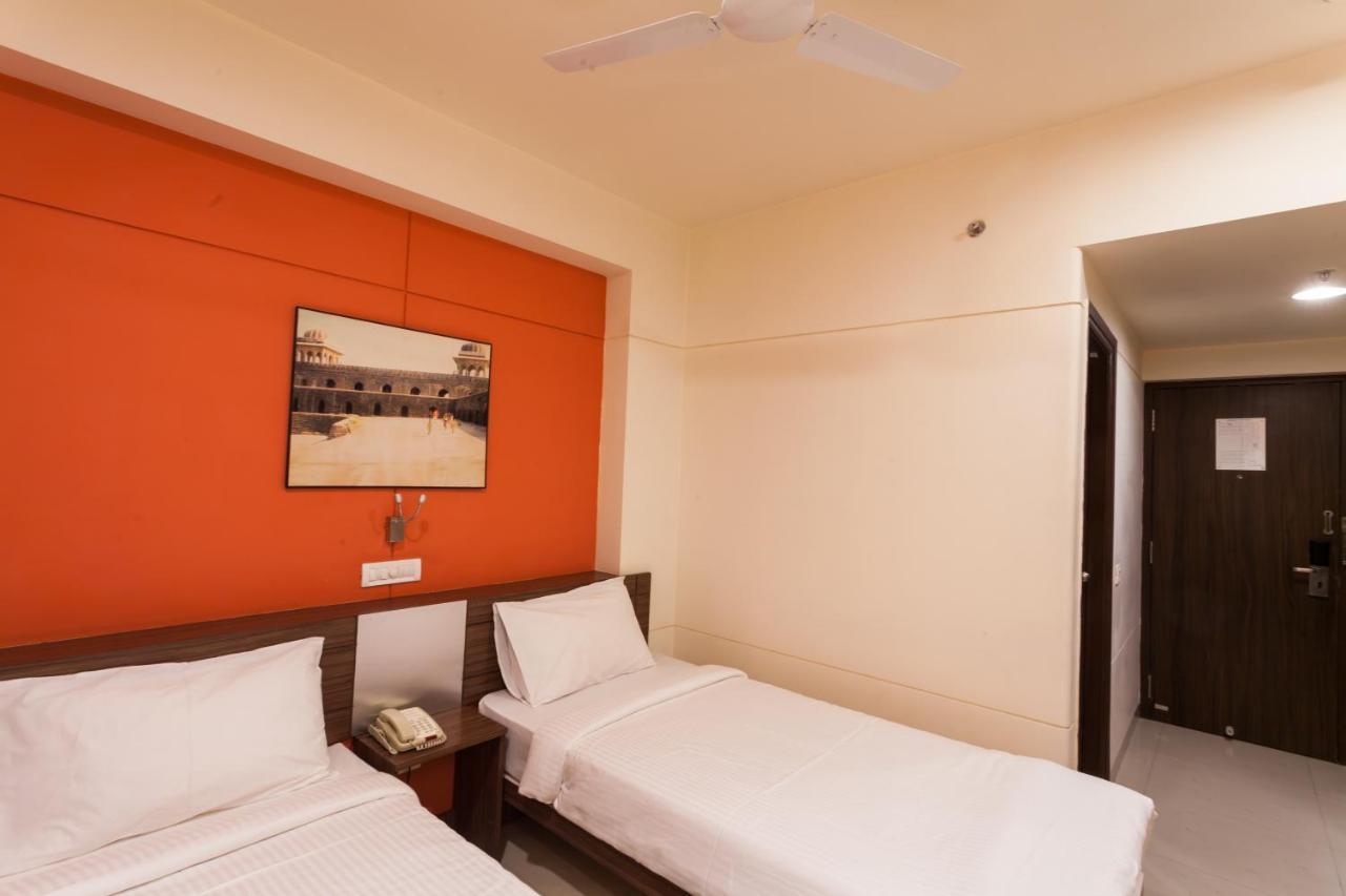 Tirupur Otel Dış mekan fotoğraf